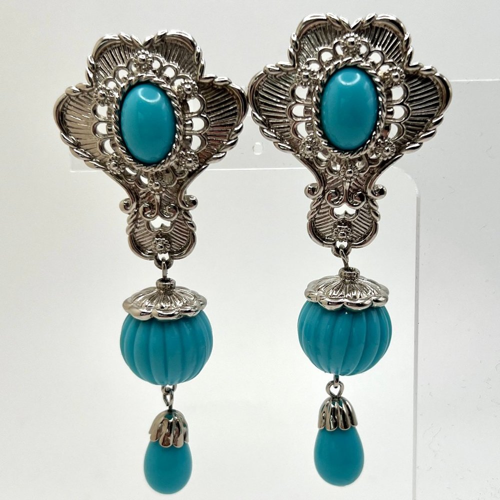 Jose Maria Barrera for Avon American Style CLIP Earrings